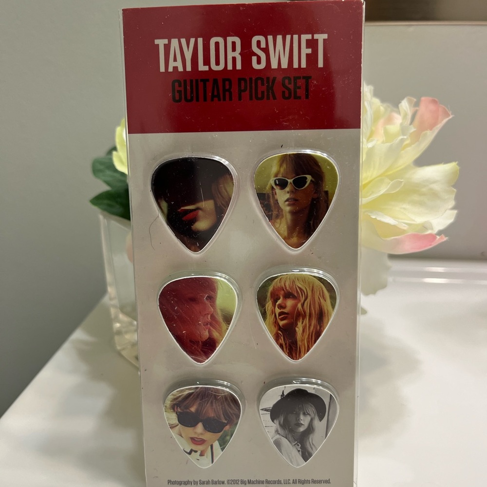 Taylor Swift Red Tour Guitar Picks plus 1 from Fearless and 1 from Speak Now